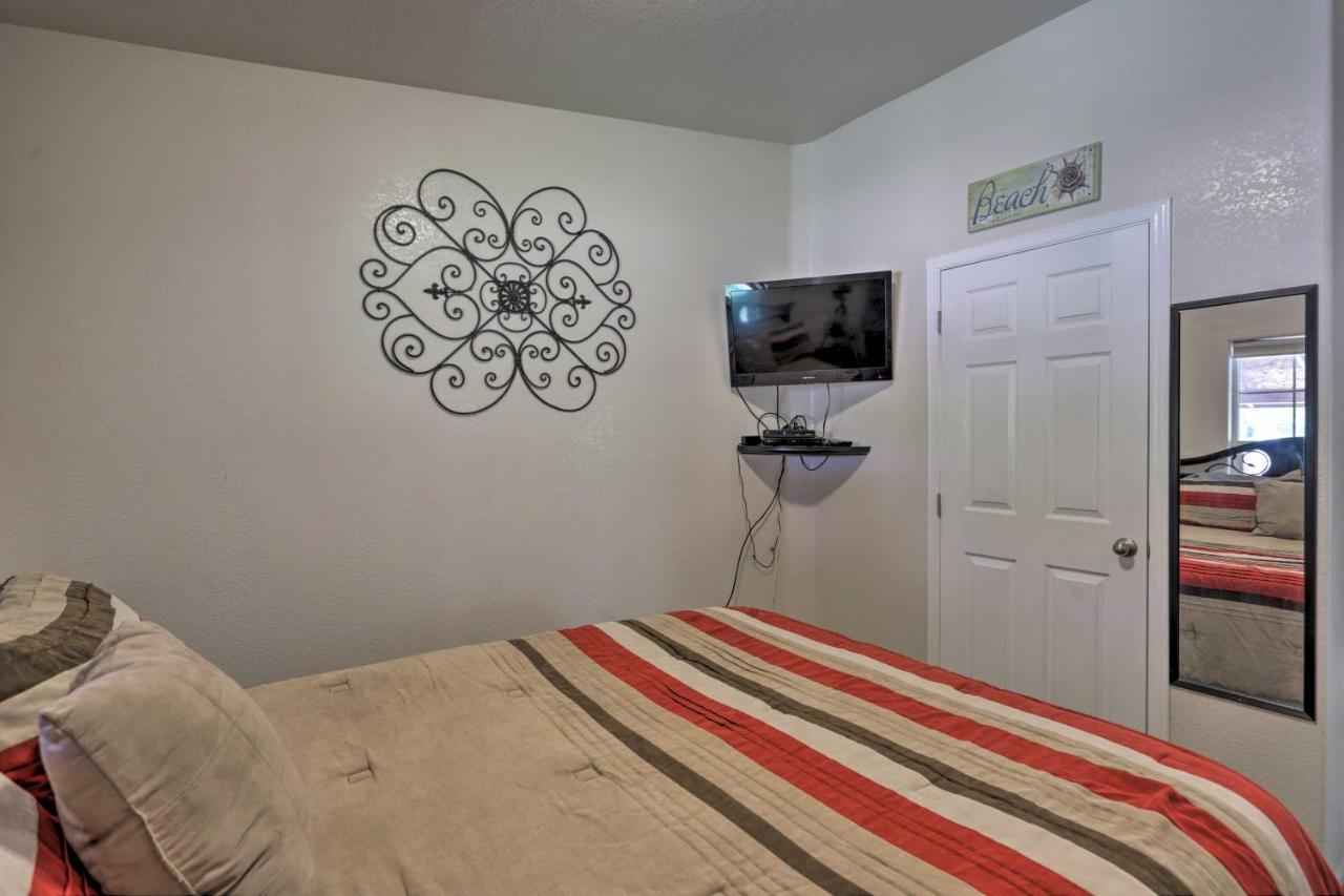 Rustic Retreat Moab Townhome With Grill And Fire Pit エクステリア 写真