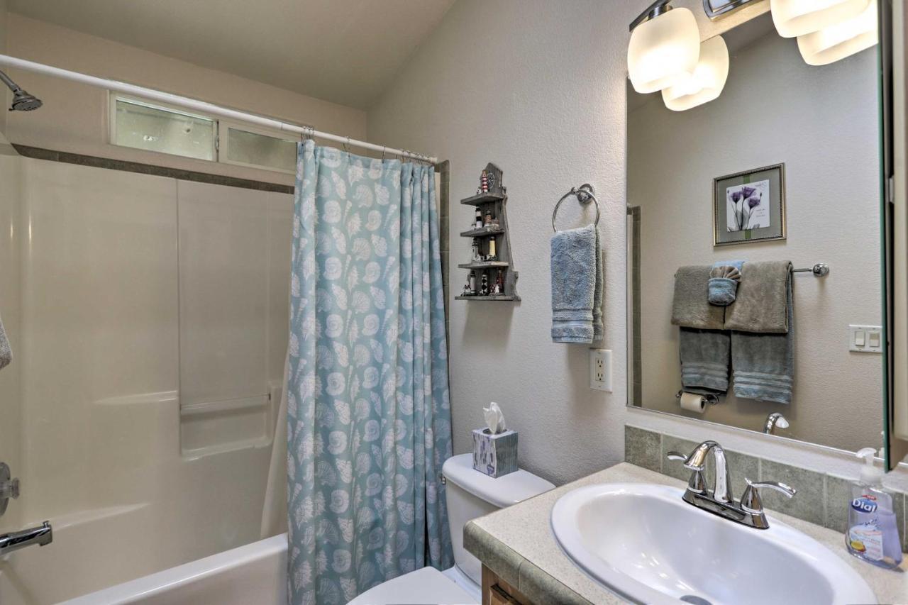 Rustic Retreat Moab Townhome With Grill And Fire Pit エクステリア 写真